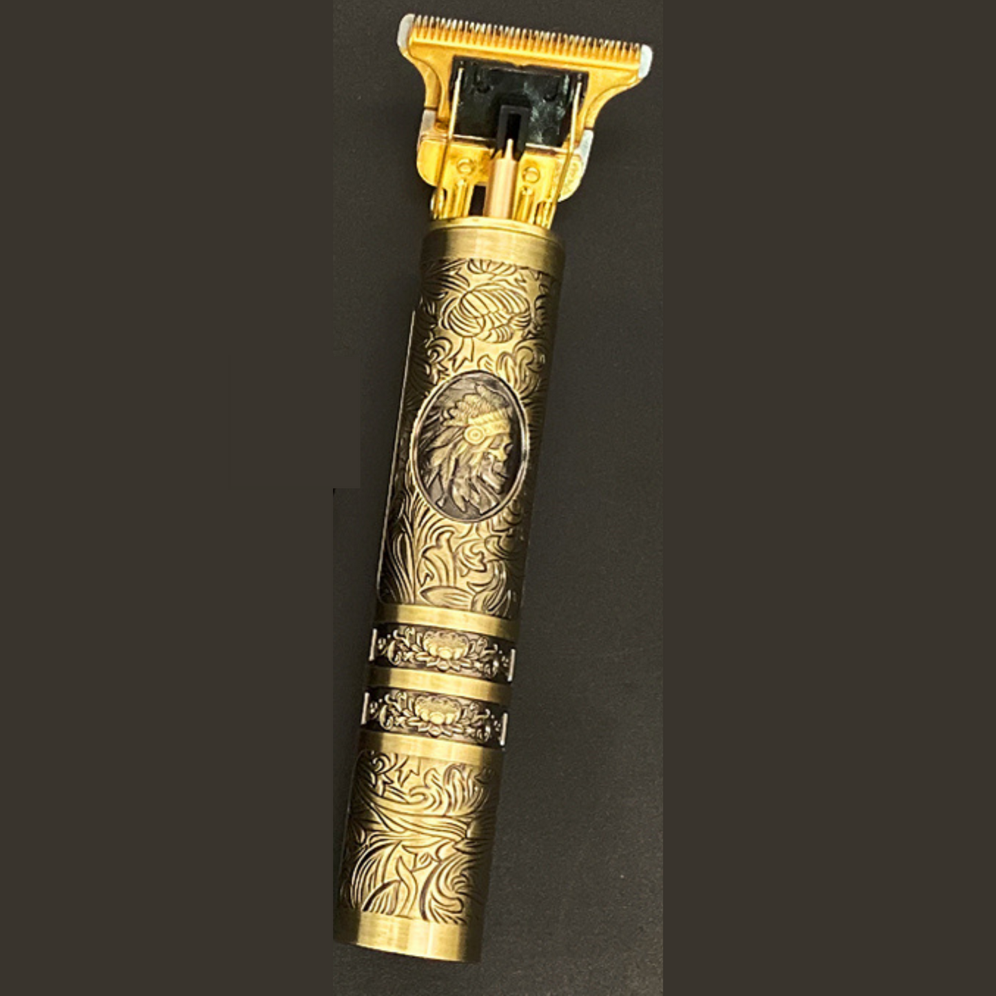 Variant image for Skulltrim Barttrimmer - Wiederaufladbarer Haartrimmer mit Präziser Schneidetechnologie, Wasserdicht & Leistungsstark-7