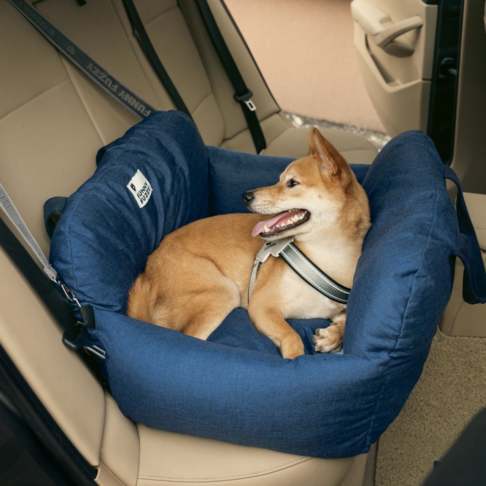 ComfyRide Dog Seat – Hundesitzbett mit Sicherheitsgurt & rutschfestem Boden für Auto & Zuhause