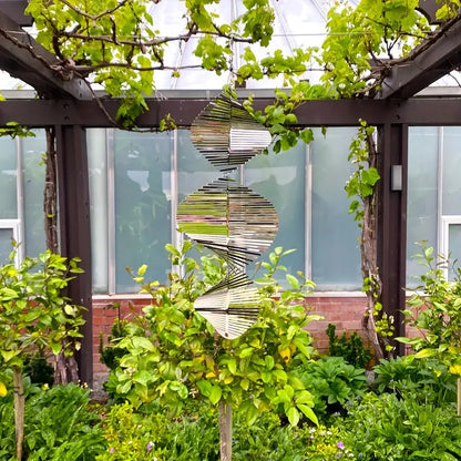 WhirlWind Garten Spinner - Lebendige Rotierende Gartendekoration