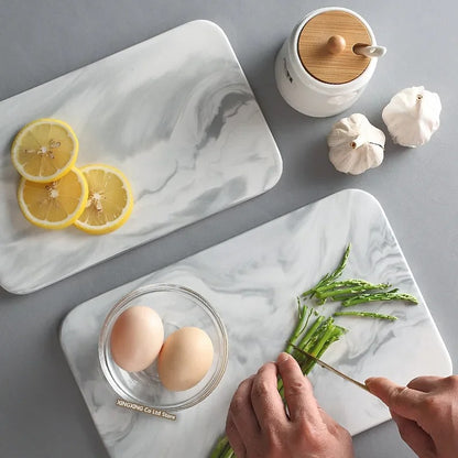StoneEdge Marmor Schneidebrett – Elegant & Funktional für Schneiden und Servieren