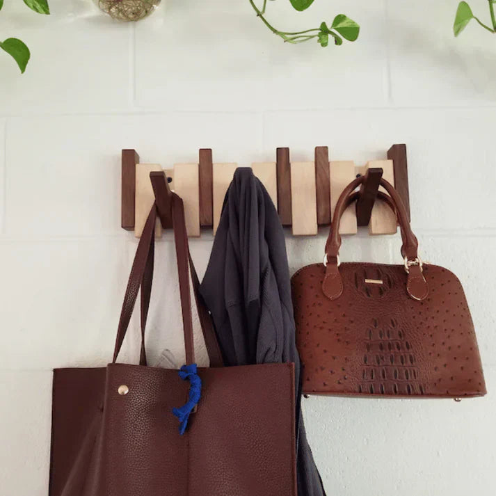 HARMONYCOAT Wall Rack – Künstlerische Wandgarderobe aus Holz im Klavierdesign für Flur & Wohnung