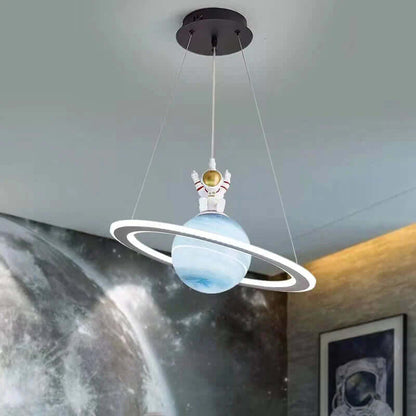 LED Planet Hanging Lamp – Fantasievolle Kinderzimmerlampe im Planeten-Design