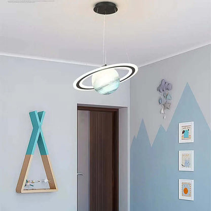 LED Planet Hanging Lamp – Fantasievolle Kinderzimmerlampe im Planeten-Design
