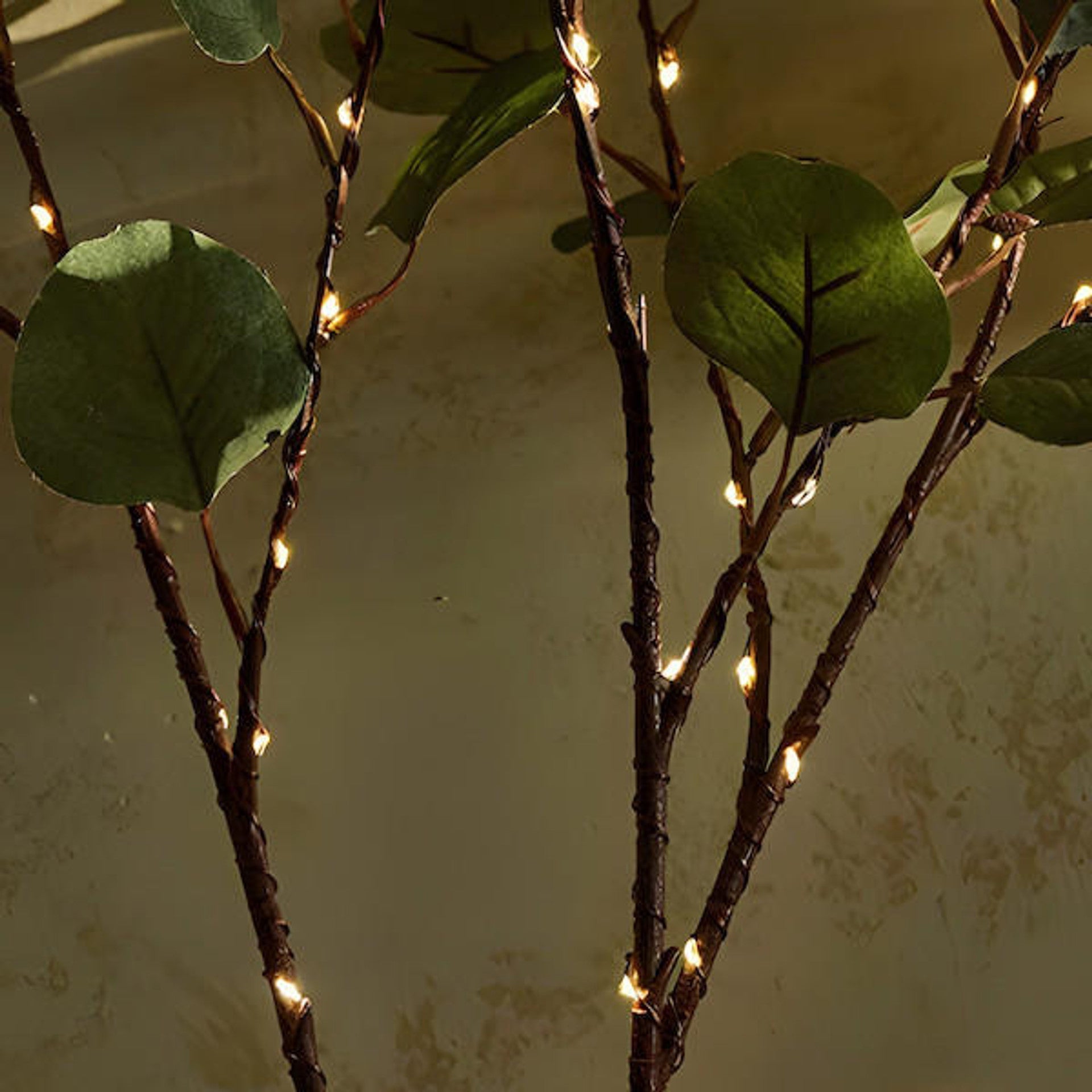 Elegantes Lichtkabel mit Olivenzweig-Design und 120 Warmweißen LEDs für eine Bezaubernde Atmosphäre-4