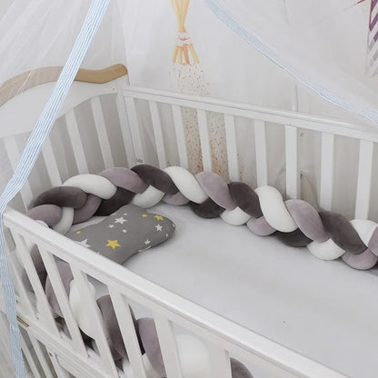 SnuggleNest – Gewebtes Babykopfkissen für sicheren und erholsamen Schlaf