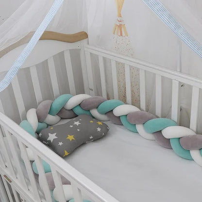SnuggleNest – Gewebtes Babykopfkissen für sicheren und erholsamen Schlaf