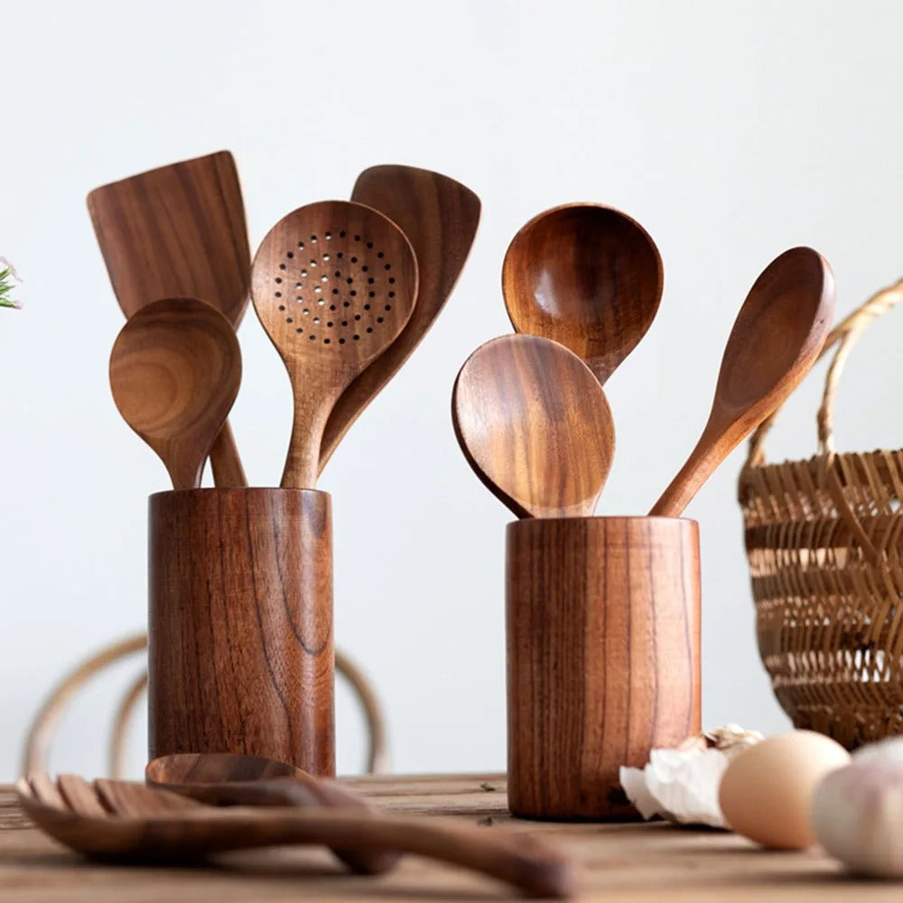 Teakholz Küchenutensilien Set – Elegante Kochutensilien für moderne Küchenhelfer
